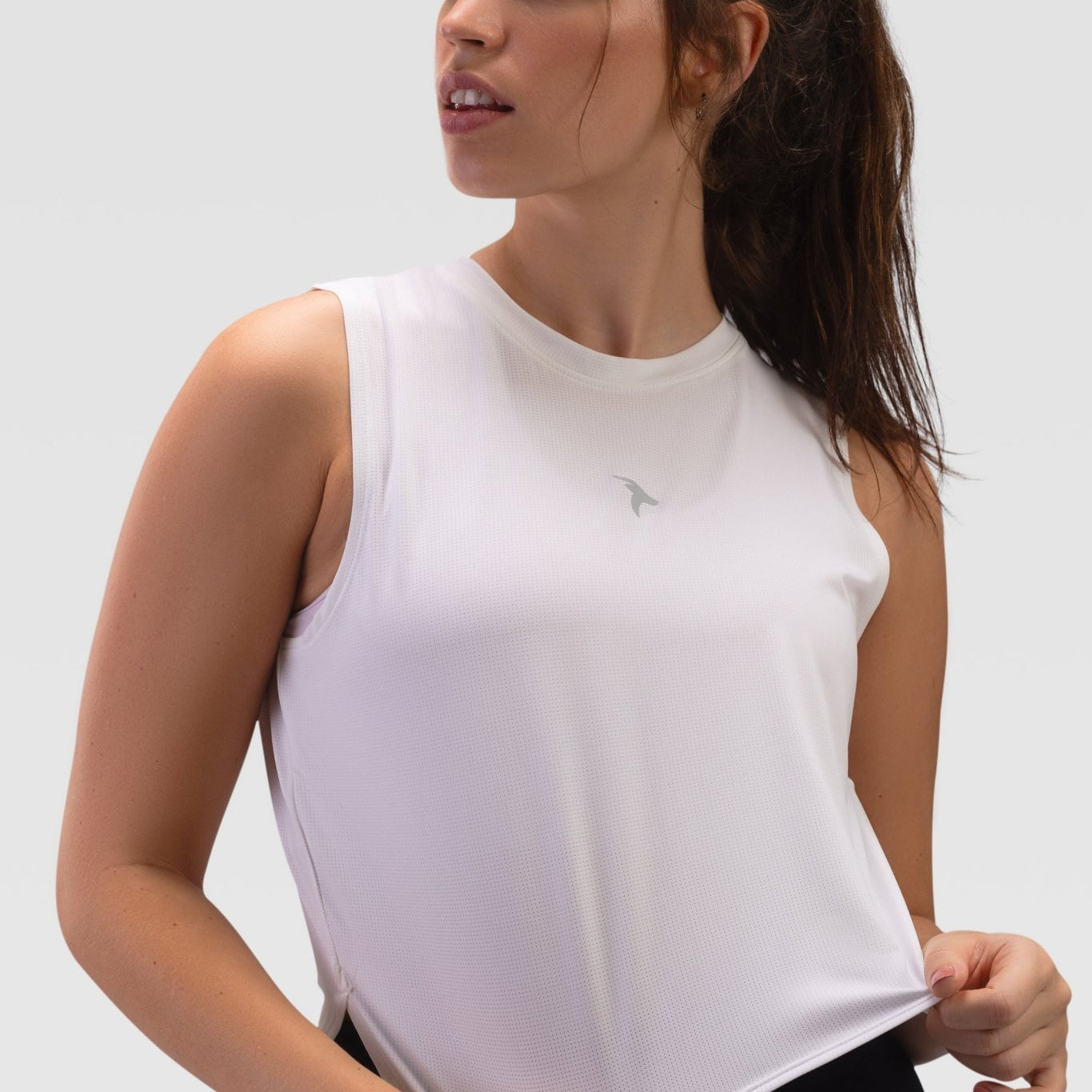 Ladies Crop Top Tank - Rebound - توب تانك نسائي قصير  - ابيض - ريباوند