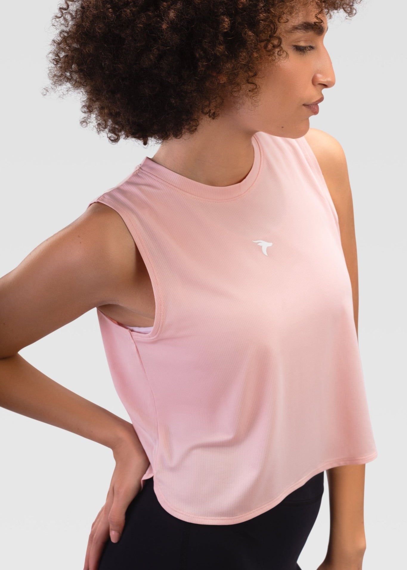 Ladies Crop Top Tank - Rebound - توب تانك نسائي قصير  - سيلفر بينك - ريباوند