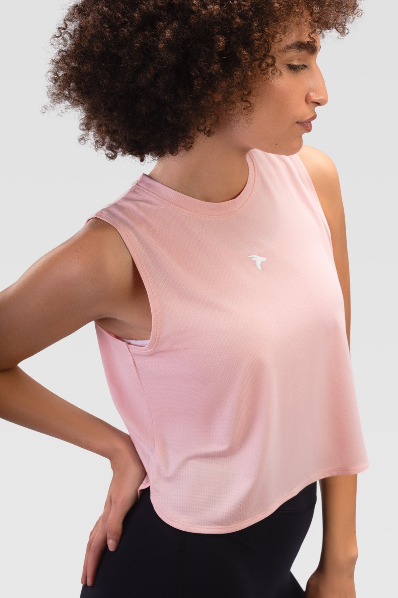 Ladies Crop Top Tank - Rebound - توب تانك نسائي قصير  - سيلفر بينك - ريباوند