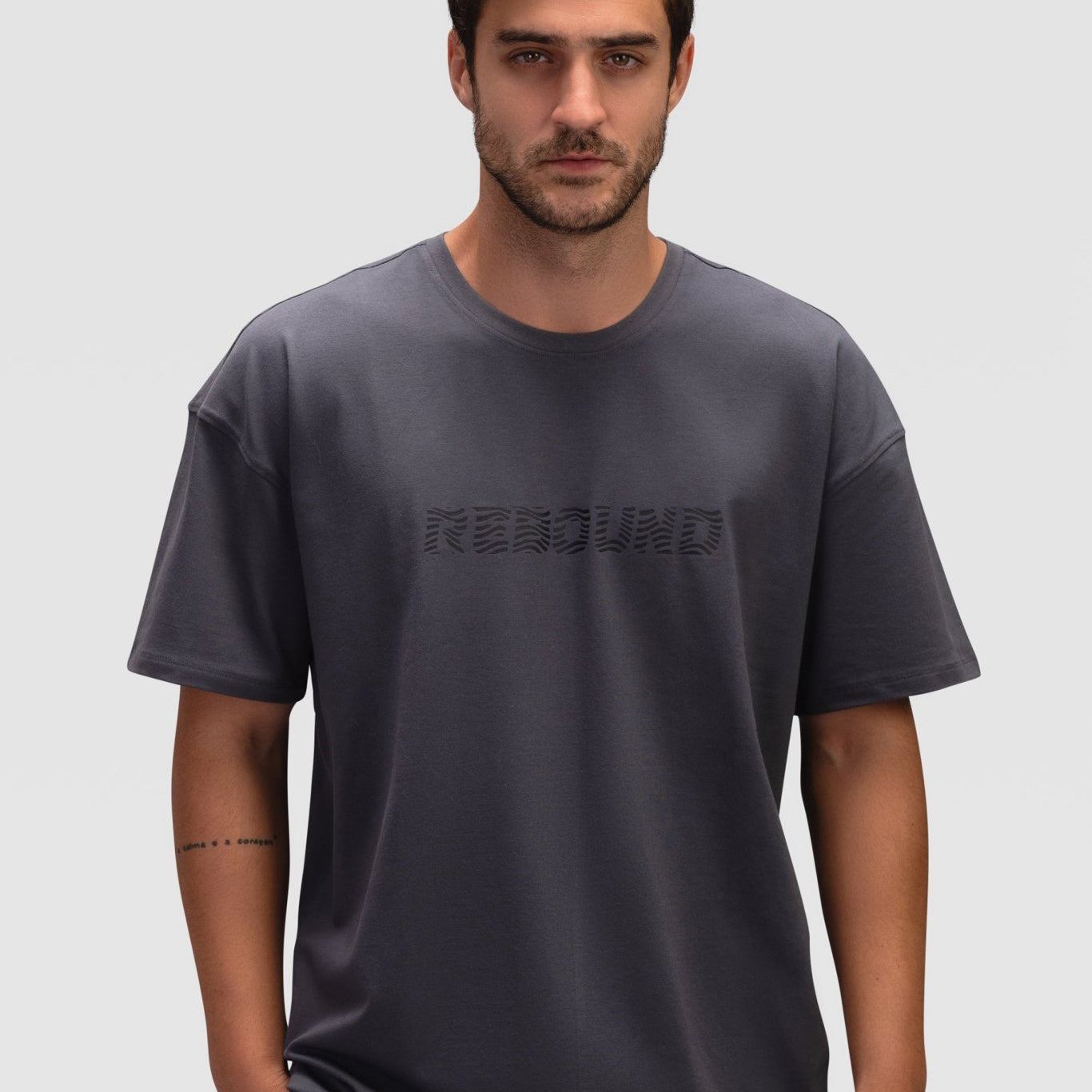 Mens Oversized Cotton T-Shirt - Rebound - تيشيرت رجالي قطني اوفرسايز  - رمادي - ريباوند